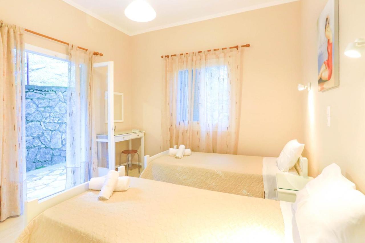 Villa Kiki Agios Spyridon  Bagian luar foto